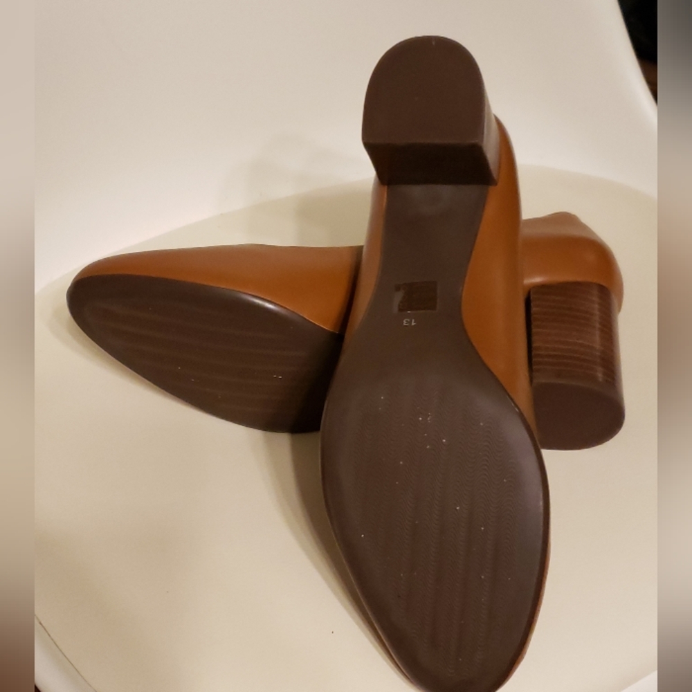 Marc Joseph New York Tan Midtown Block Heel Pumps 13 - Picture 4 of 4